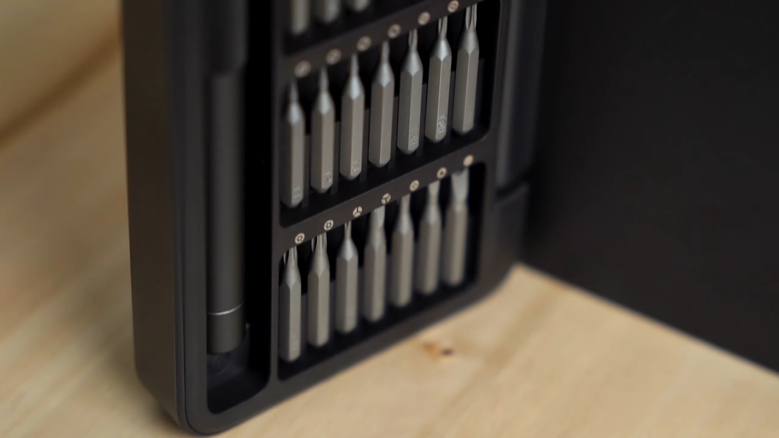 hoto screwdriver